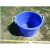 Image 1 : Blue Feed Tub - 16"