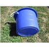 Image 3 : Blue Feed Tub - 16"