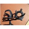 Image 4 : (6) Black Bridle Hooks