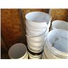Image 5 : 5 Gallon Pails, Lumber