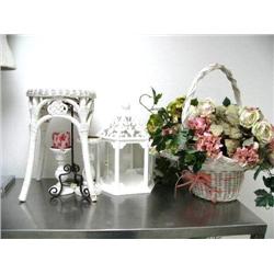 wicker stand, artificial flowers, 3 candlesticks, glass box (16)
