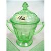 Image 2 : 3 pieces of green depression glass (16)