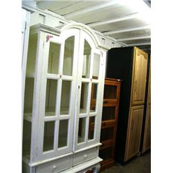 painted white display cabinet with arched top  (16)