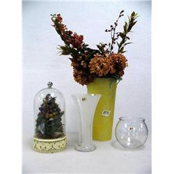 etched glass vase, 2 glass flower arrangements, fish bowl (16)