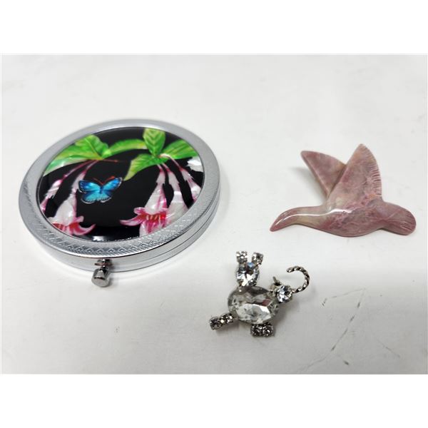 Compact Mirror with Lacquered Image/Flying Goose Ceramic Brooch/Cat Brooch