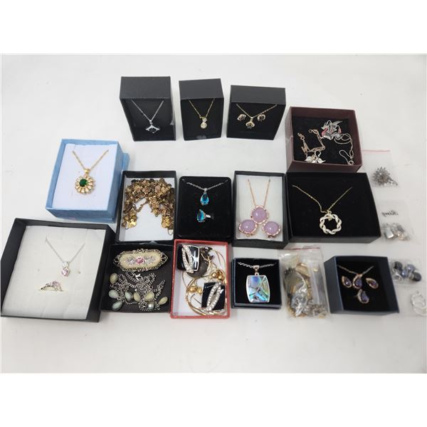 Vintage Costume Jewelry Lot