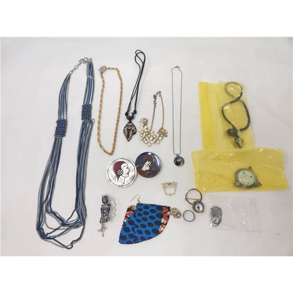Vintage Costume Jewelry Lot