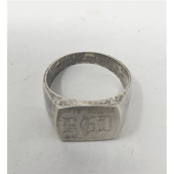 Sterling Silver Ring Marked 925 5.28 Grams