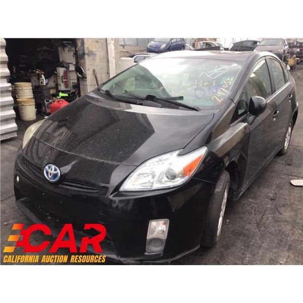 2011 TOYOTA PRIUS