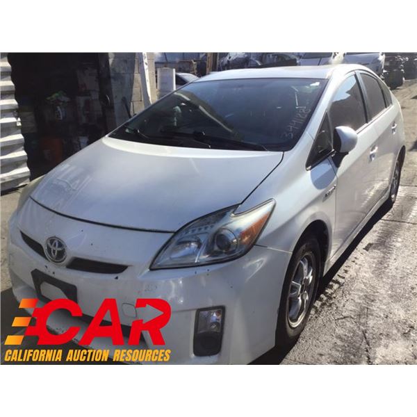 2011 TOYOTA PRIUS