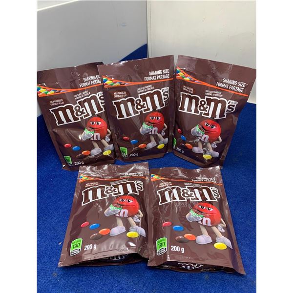 Milk Chocolate M&M Candy (5 x 200g)