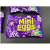 Image 2 : Cadbury Mini Eggs Candy Cane / Original Candy 32g x 10