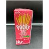 Image 1 : Pocky Strawberry Case Lot of 5