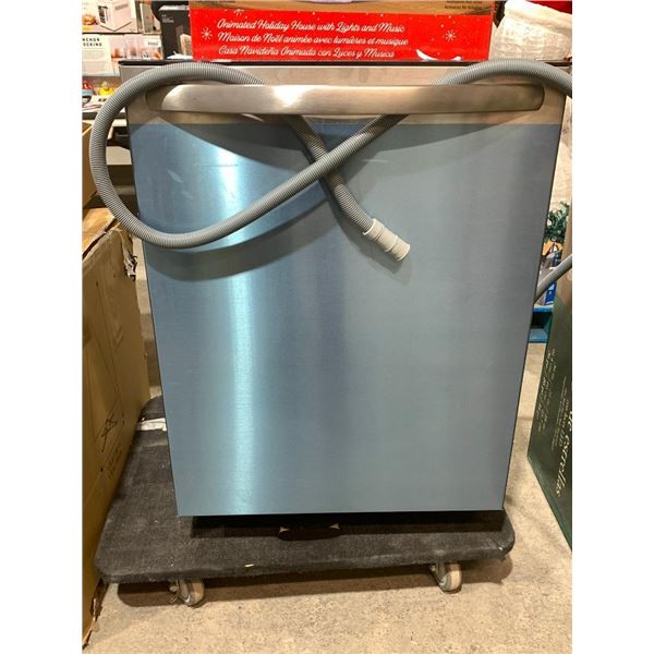 Frigidaire Dishwasher Mod: FDSH4501AS5A  24'' Built-In Dishwasher with EvenDry™ System