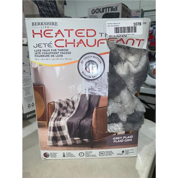 Berkshire - Heatedthrow 50 x 60.