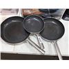 Image 2 : Set of 3 Non Stick Blue Diamond Frying pans