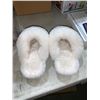 Image 3 : Nuknuuk Women's Shearling Slippers Size 7