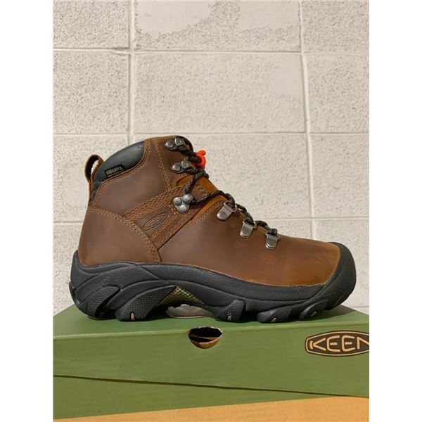 Keen Pyrenees Womans Syrup Hiking Boots Size 7