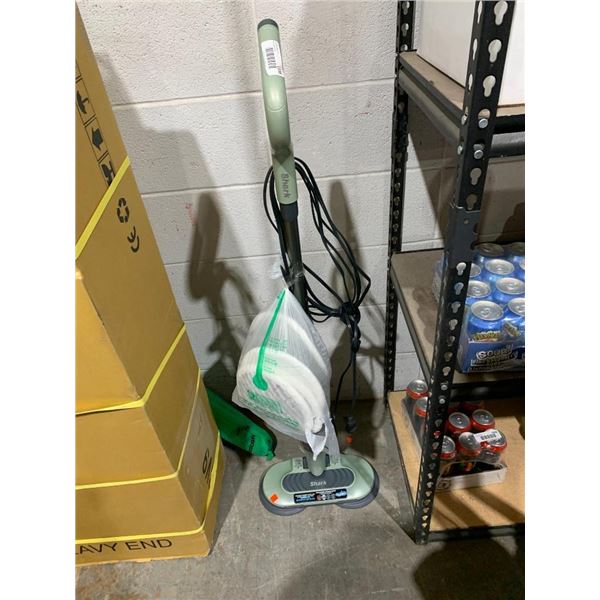 Shark Steam & Scrub Steam mop