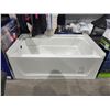 Image 1 : Sterling 1 Pc  Fiberglass Drop in Bathtub small crack