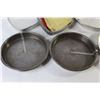 Image 3 : (6) Baking Pans - (2) Bake Rite