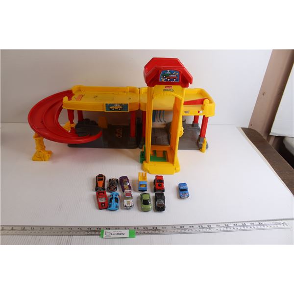 * Fisher Price Little People Race Track Toy, (11) Toy Cars