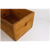 Image 4 : McCormack California Bartlett Pears Wooden Crate