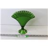 Image 1 : Vintage Pressed Glass Fan Vase
