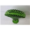 Image 2 : Vintage Pressed Glass Fan Vase