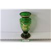 Image 1 : 10" Green Glass Vase