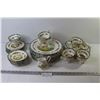 Image 1 : (30) Piece Set of Royal Albert China - Chelsea Bird Design