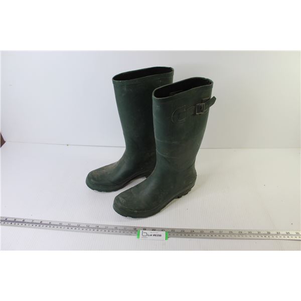 Rubber Boots (size 6)