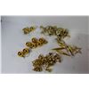 Image 7 : Golden Christmas Decorations