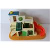 Image 2 : Fisher Price Sesame Street Club House, Fisher Price Little Snoopy Toy Dog