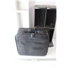 Image 1 : Targus Laptop Bag, (2) CD Holders