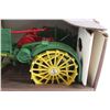 Image 3 : John Deere 1915 Model "R" Waterloo Boy Tractor Die Cast - 1/16