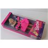 Image 4 : Steppin Out Barbie (NIB)