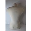 Image 3 : Headless Mannequin