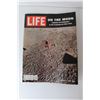 Image 2 : (4) Life Magazines - Moon Landing