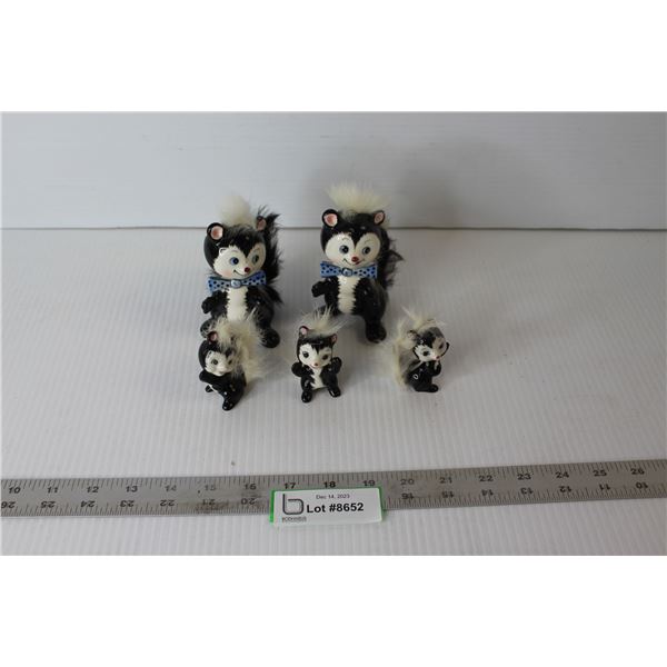 Napco Originals Giftcraft Ceramic Skunk Figurines