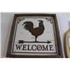 Image 2 : Welcome Picture - 13 1/4" x 13 1/4", Cutting Board with Knife