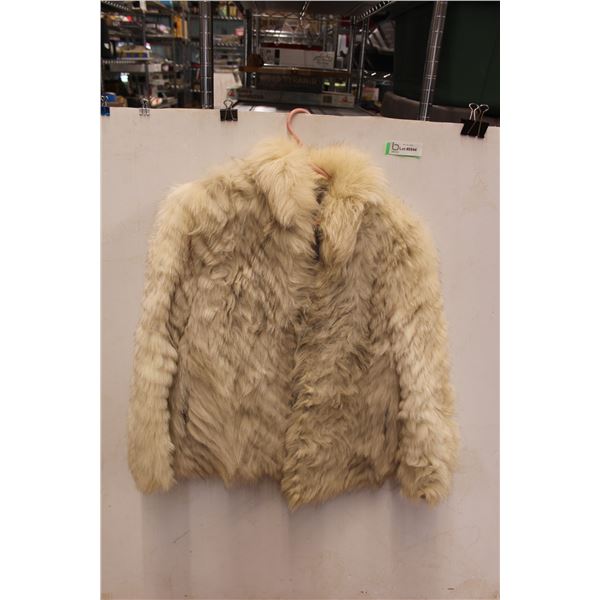 *Maude Fur Coat - Size M, Has Odour