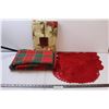 Image 1 : (3) Tablecloths (1-Round, 1-Rectangle, 1-Oblong) (4) Red Lace Placemats (4-rectangle 4- round)