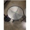 Image 8 : 2 WROUGHT IRON SIDE TABLES AND BLACK CHROME FLOOR LAMP