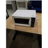 Image 1 : SYLVANIA MICROWAVE - CLEAN/GOOD CONDITION