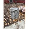 Image 1 : 2 stacks square patio stones 18" square