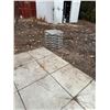 Image 2 : 2 stacks square patio stones 18" square