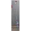 Image 1 : ICE AUGER (APPROX 7" DIAMETER)