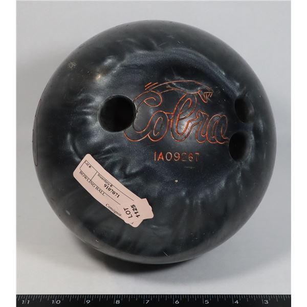 BOWLING BALL