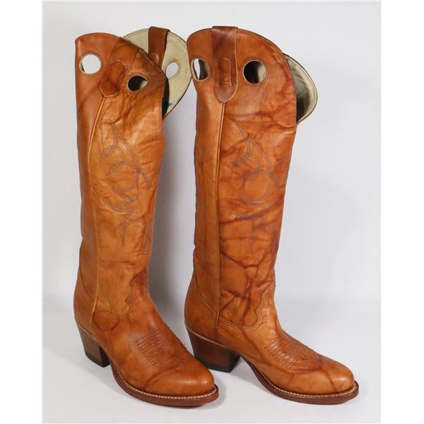 NEW MADE IN ALBERTA COWBOY BOOTS SIZE 4.5B